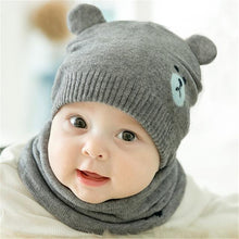 Load image into Gallery viewer, Baby Bear Beanie
